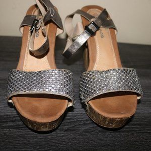 Women platform  wooden block heeled sandals